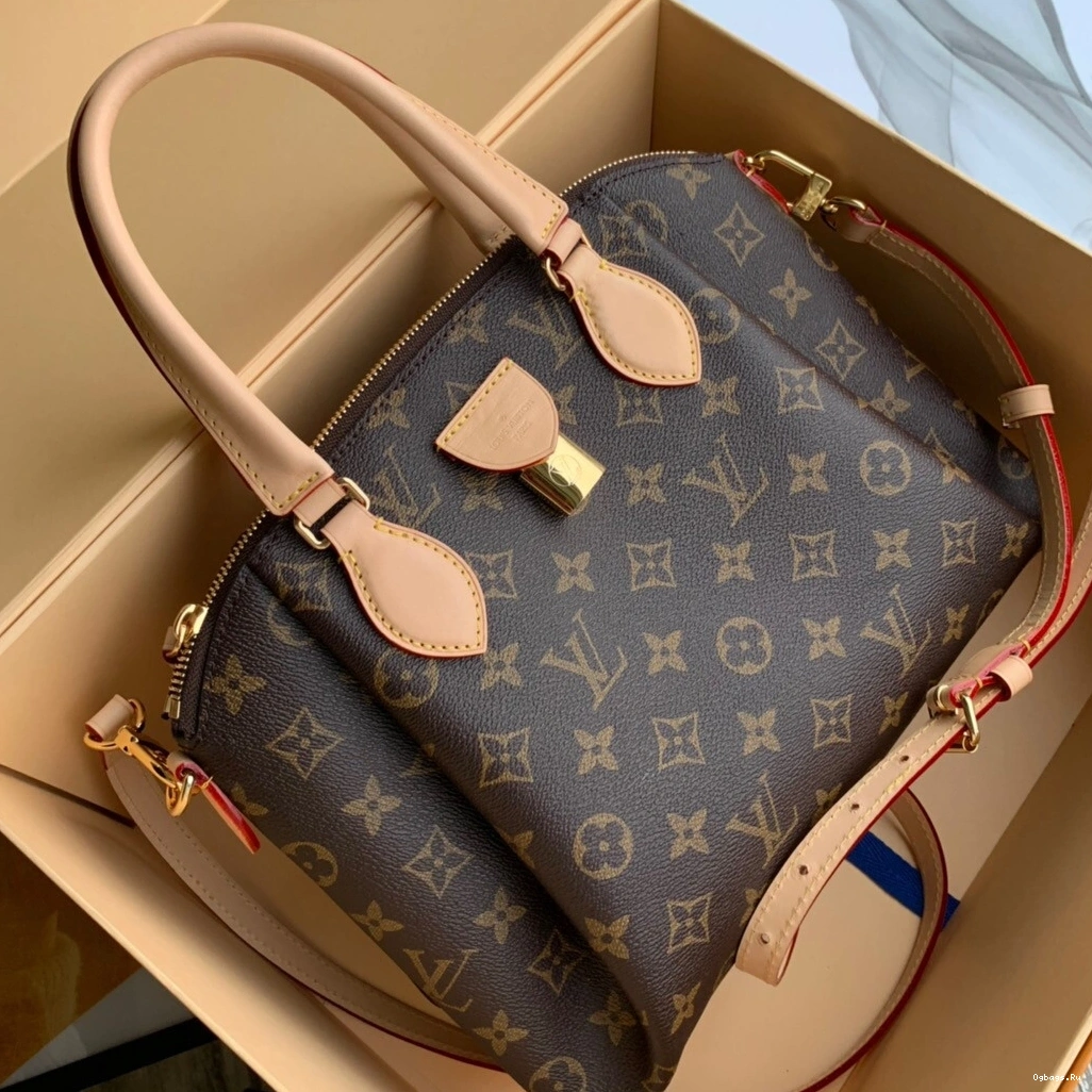 PM Vuitton Louis RIVOLI 0801